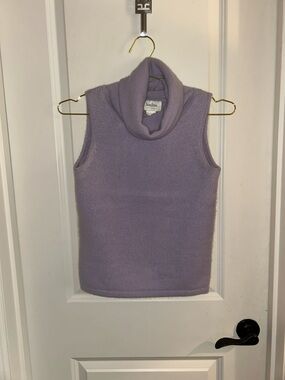 NEIMAN MARCUS Exclusive Cashmere Sleeveless Turtleneck Top